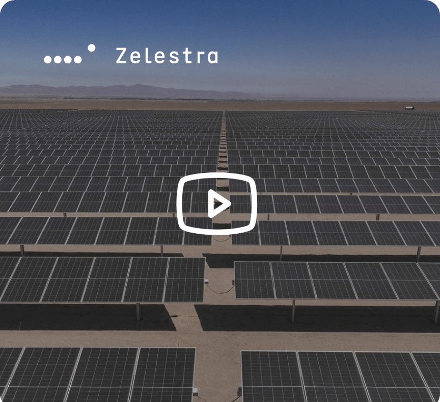 Miniatura de vídeo del caso de éxito Zelestra x Prodity: vista aérea de un campo de paneles solares